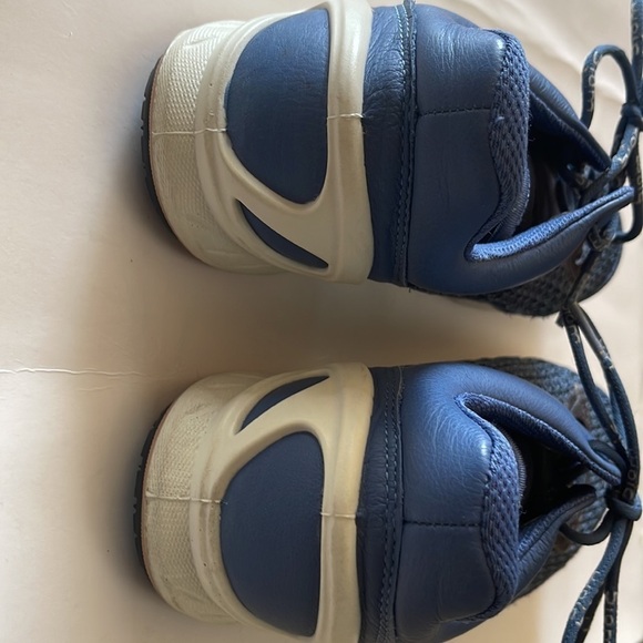 Ecco Womens Biom Fjuel Sneakers Athletic Shoes,Blue,Leather and Mesh,Size 7 - Picture 5 of 9